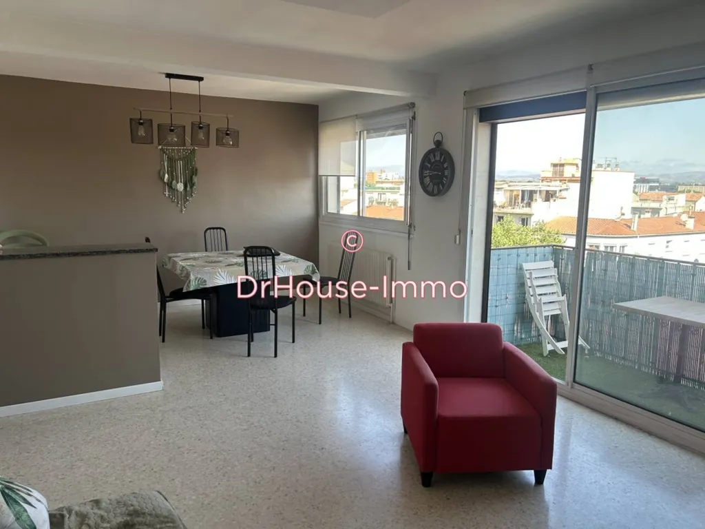 Séjour - Appartement avec Vue Imprenable à Perpignan