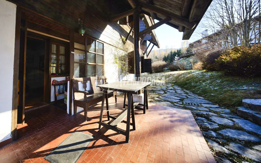 Terrasse - Villa with Mountain View in Belluno