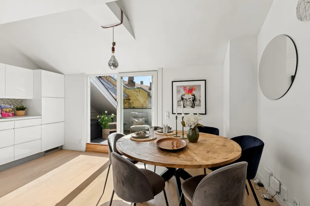 Söögituba - Loft Apartment with Rooftop Terrace in Frogner