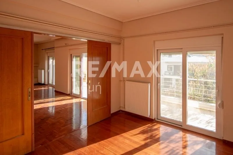 Séjour - Apartment with Garden in Nea Dimitriada, Volos