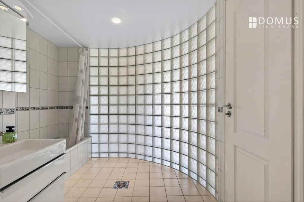 Bagni - Apartment with Garden Views in Pääsküla
