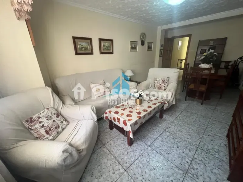 Elutuba - Bright Apartment with Balcony in Cullera