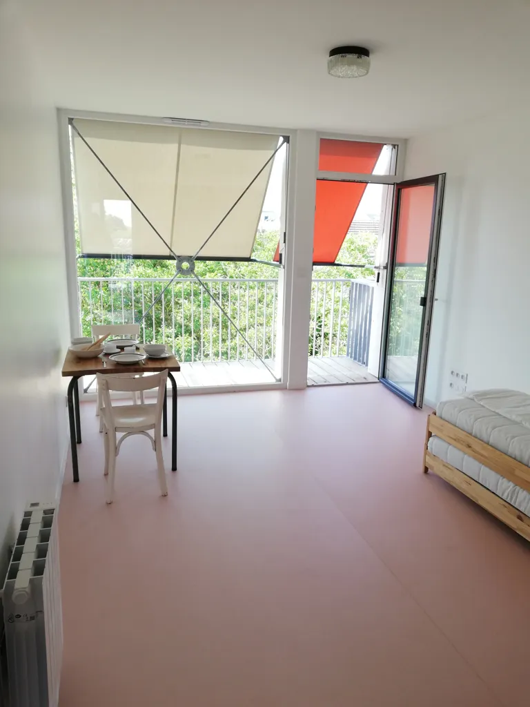 Magamistoad - Studio with Balcony near Bourges University