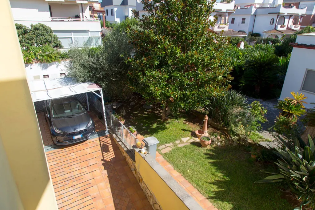 Terrasse - Bifamiliar Villa with Terrace in Anzio