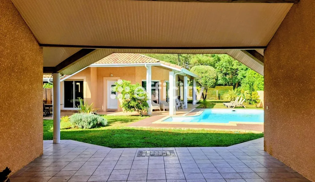 Bassein - Villa with Heated Pool in Soustons