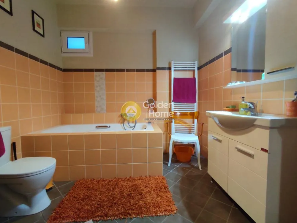 6-room house in GR