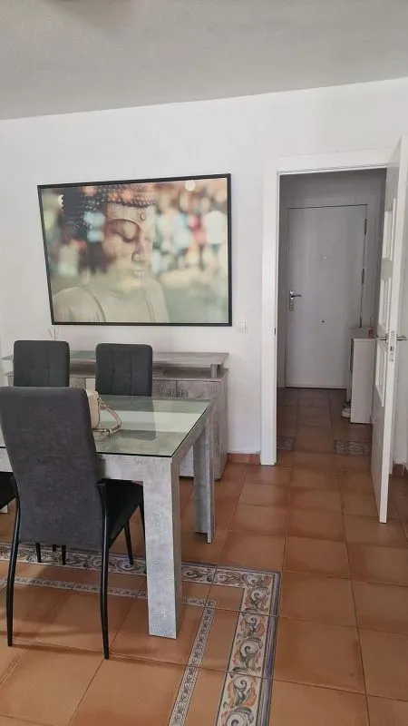 Salle à manger - Furnished Flat with Central Heating in Granada