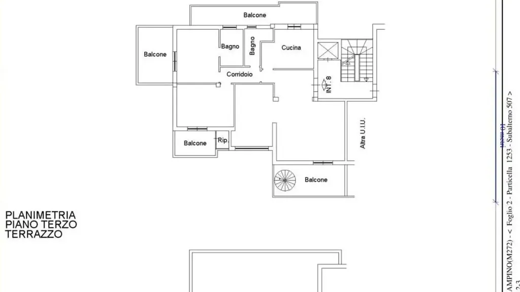 Plaan - Attico with 100m² Terrace in Ciampino