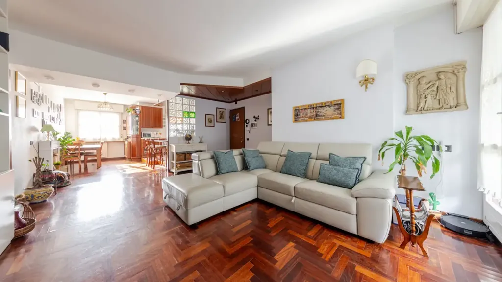 Elutuba - Flat with Balcony in Milan
