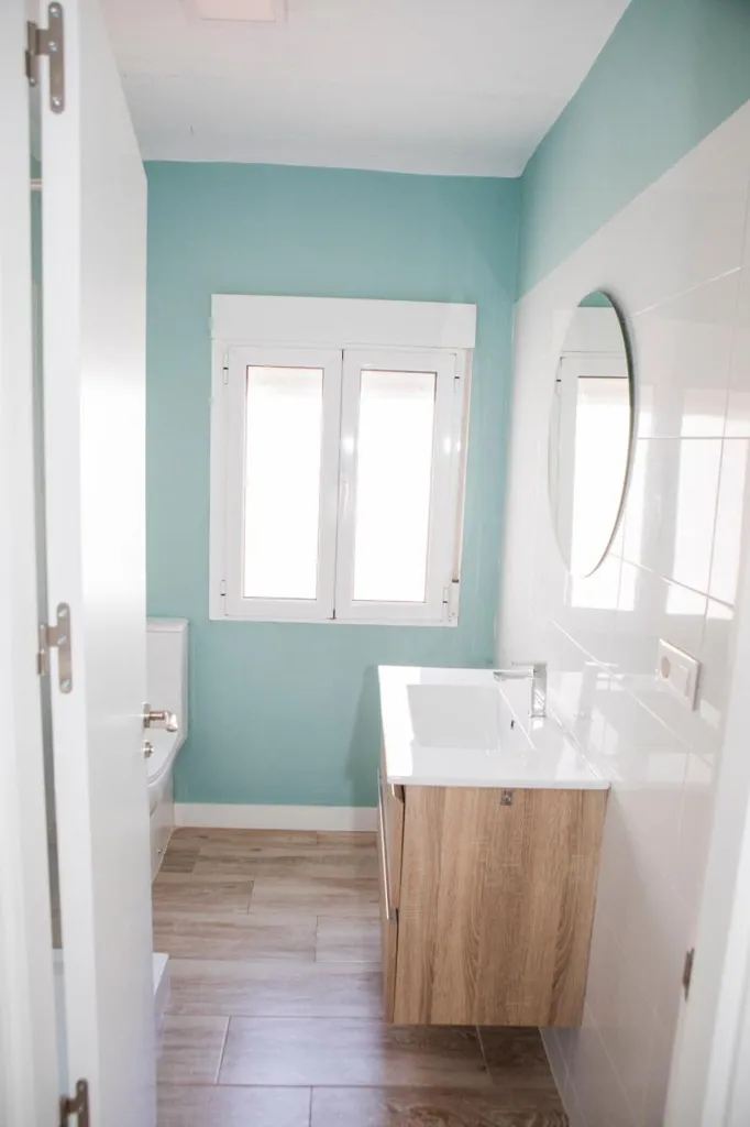 Vannitoad - Bright Flat with Modern Design in Albacete
