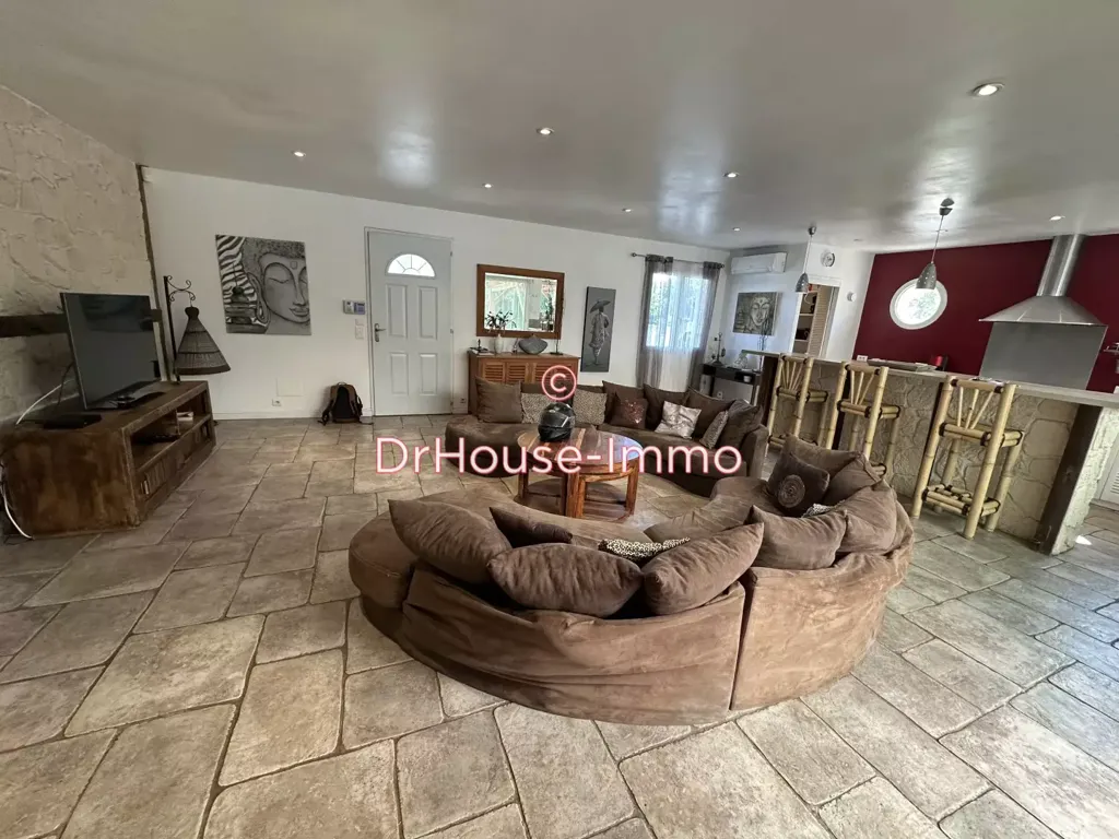 Séjour - Villa Lumineuse avec Piscine à Agde