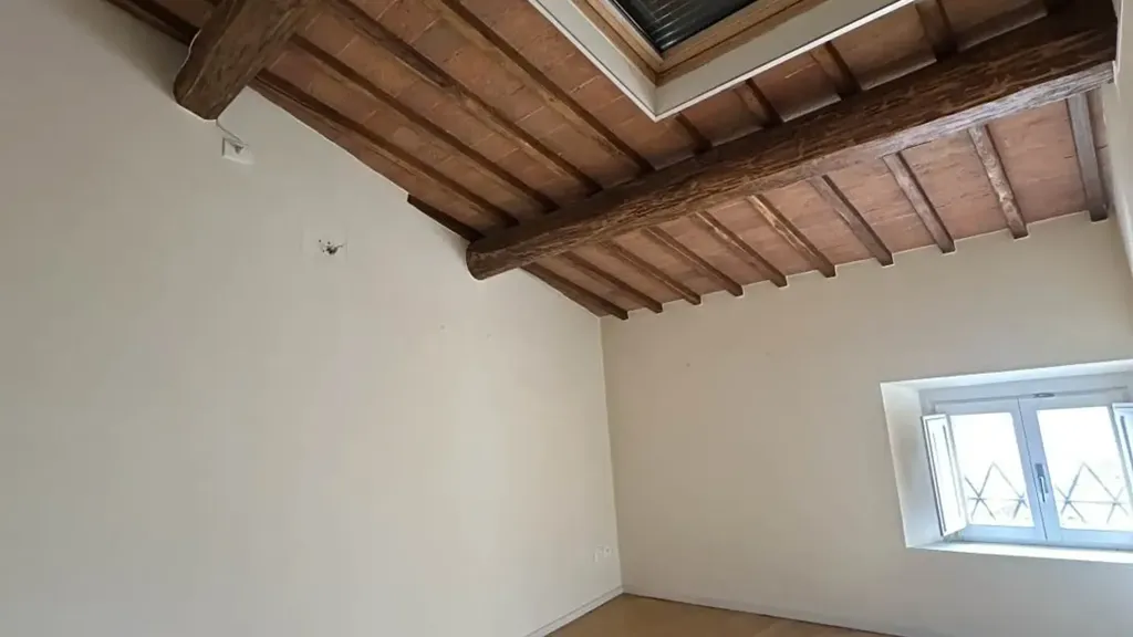 Appartement 5 pièces à IT