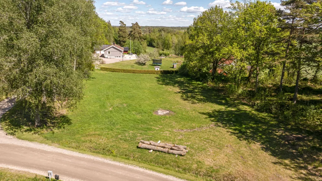 Vue aérienne - Buildable Plot with Garden in Strömstad