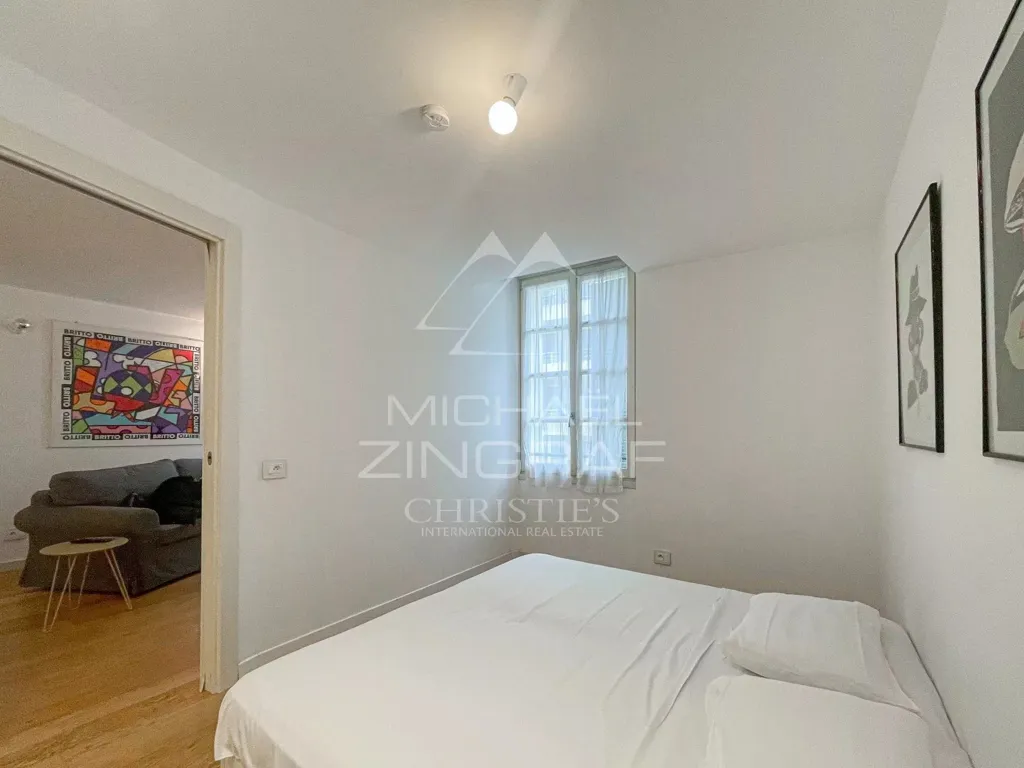 Chambres - Appartement T3 Rénové au Centre de Cannes