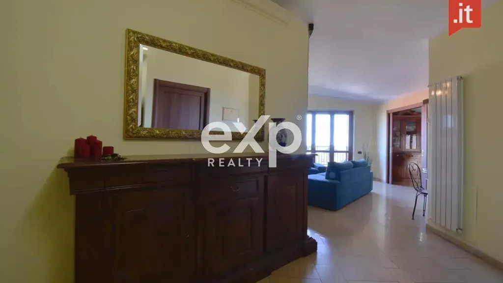 Esik - Apartment with Sea View in Vasto