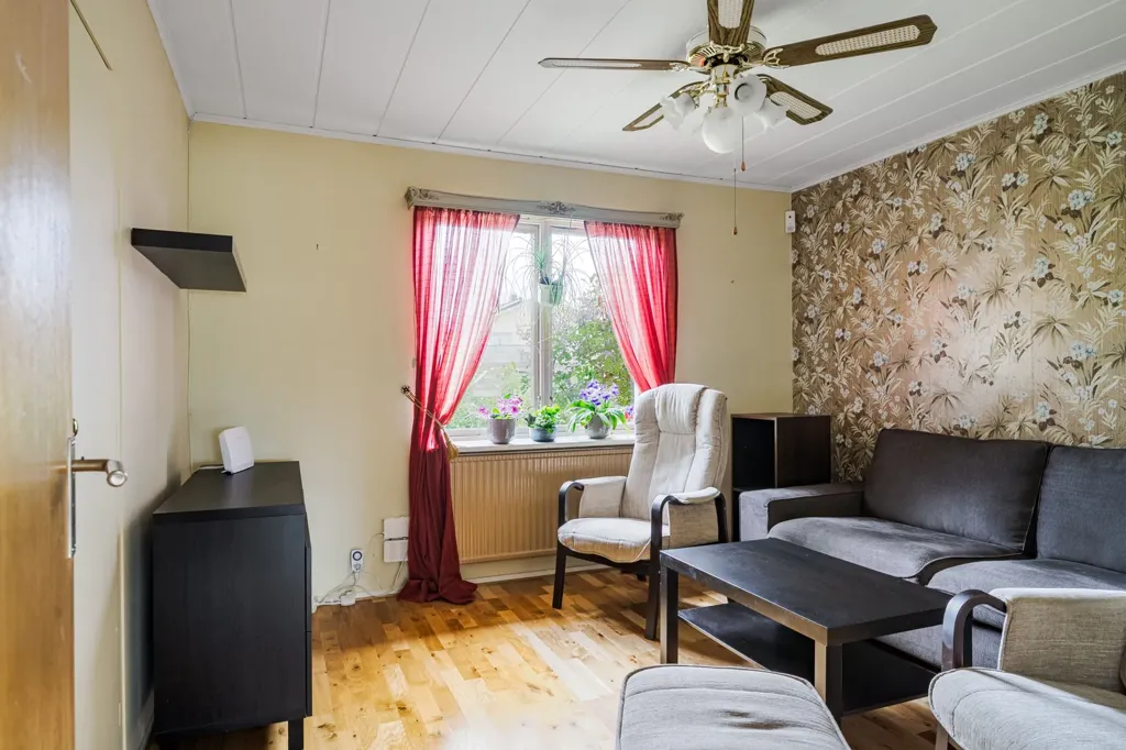 Soggiorno - Spacious Bungalow with Garden in Södermanland