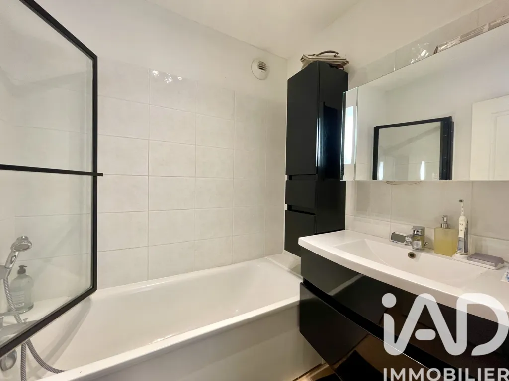 Vannitoad - Apartment with Balcony in Grenoble