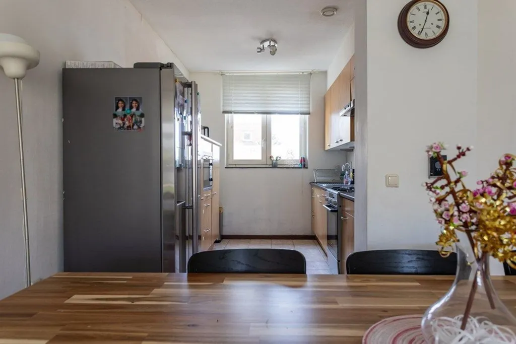 Salle à manger - Three-Bedroom Tussenwoning with Garden in Rijswijk