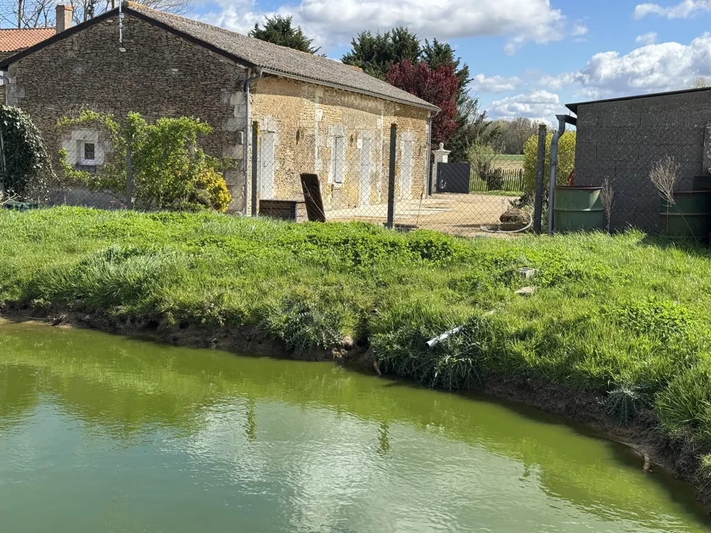 Jardin - Ferme rénovée avec piscine à Verrue