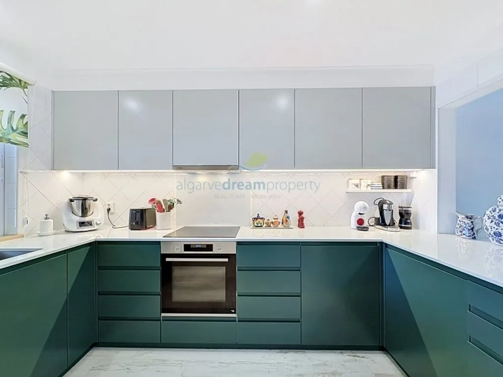 Cuisine - Luxury Apartment with Large Balconies in Albufeira