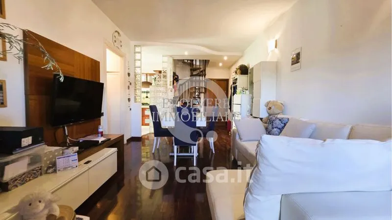 Séjour - Three-Bedroom Apartment with Balcony in Rome