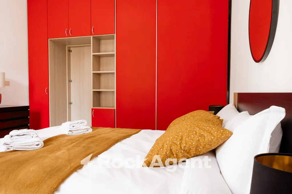 Schlafzimmer - 2-Bedroom Apartment with Balcony in Rome