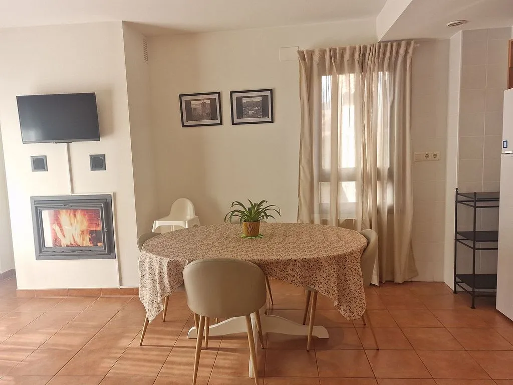 Söögituba - Apartment with Mountain Views in Gavin