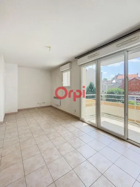 Stanze - Modern Flat with Balcony in Vichy