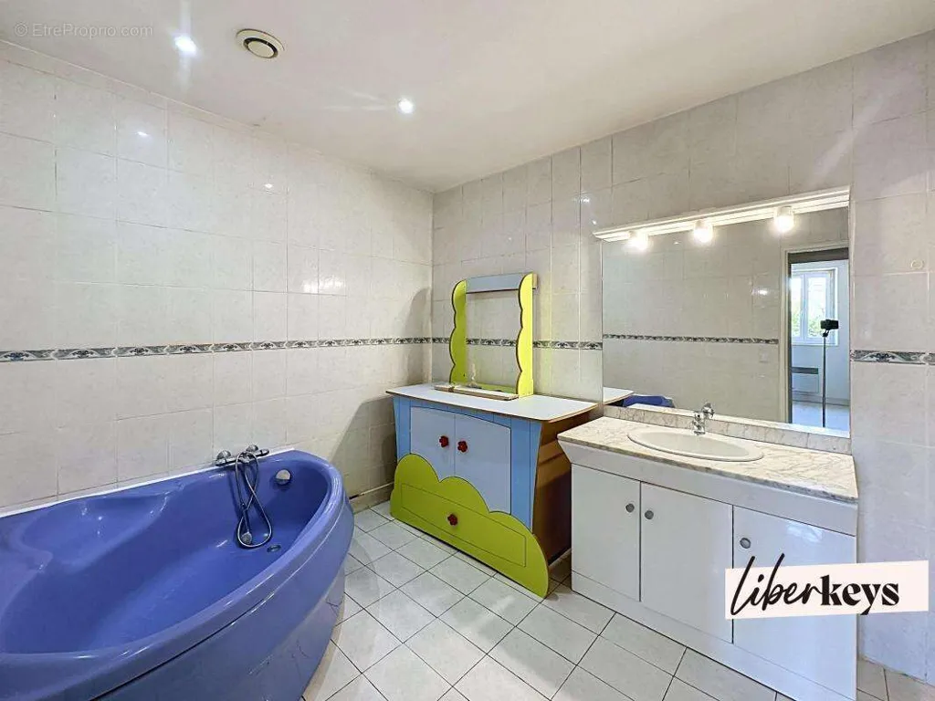 Bagni - Apartment with Parking in Périgueux