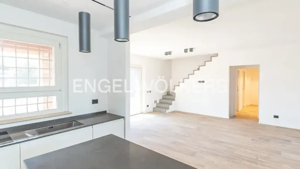 Cuisine - New Villa with Terraced View in Frascati