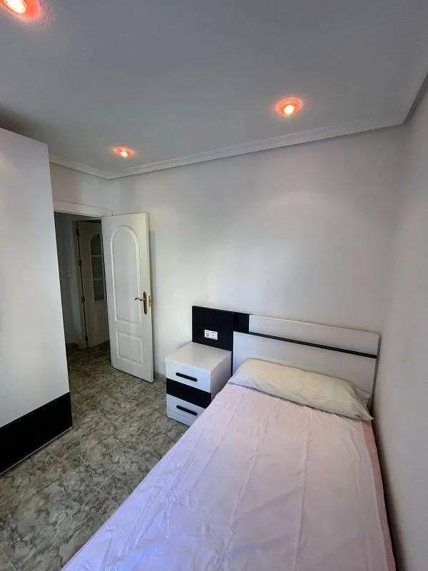 Chambres - Furnished Flat with Heating in Cieza