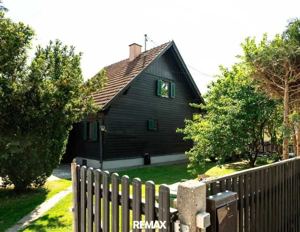 Extérieur - Wooden House with Potential in Pichling