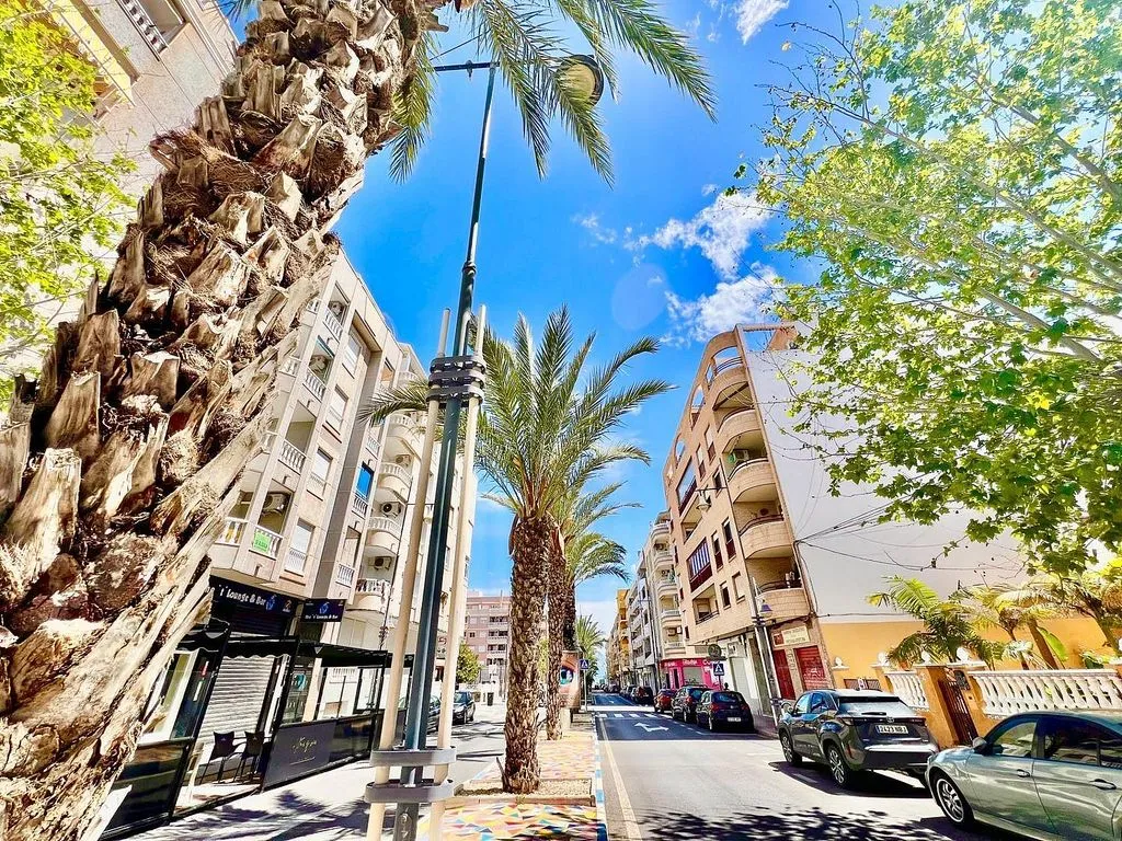 Välivaade - Apartment with Balcony and Garage in Torrevieja