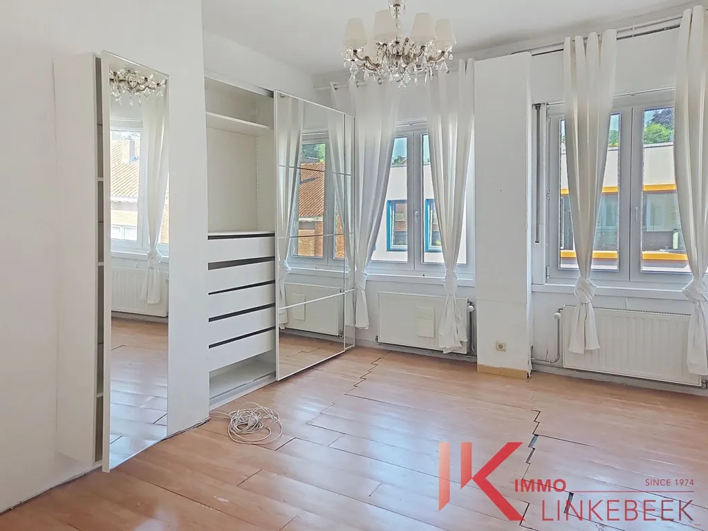 Magamistoad - Bel-étage Maison with Workshop in Uccle