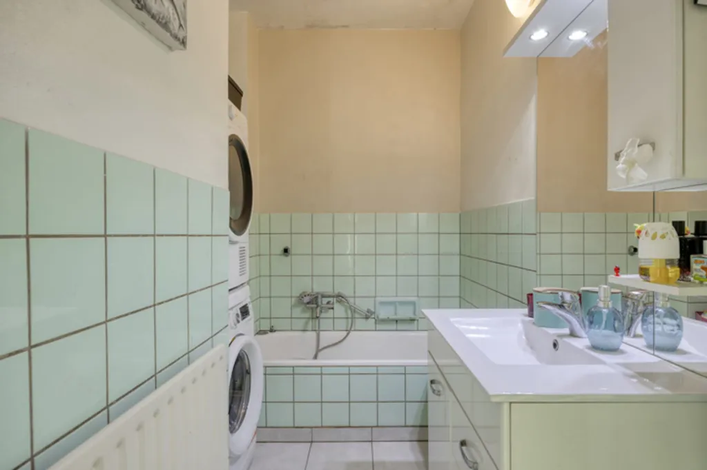 Bagni - Bright Apartment with Garage in Moerbeke