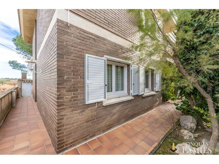 Välivaade - Chalet with Pool in El Pinar, Reus