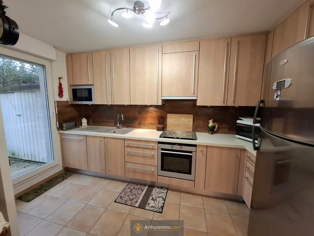Köök - Refurbished 3-Bed Flat with Terrace in Coulommiers