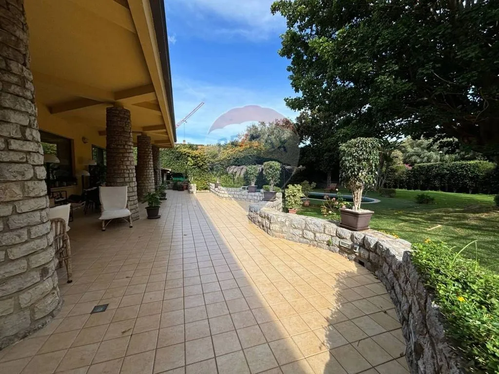 Terrass - Luxury Villa with Pool in Mondello, Palermo