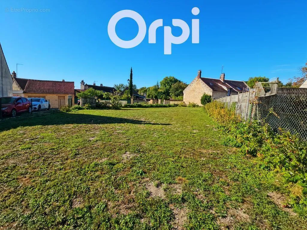 Giardino - Buildable Plot with Utilities in Gournay-sur-Aronde