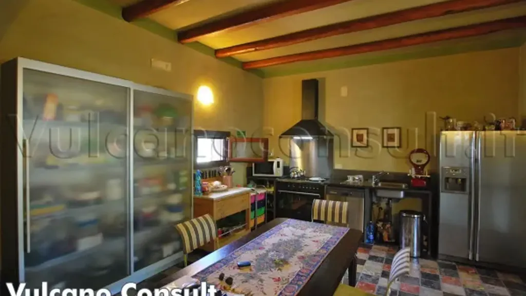 Salle à manger - Rustic Villa with Garden in Lipari