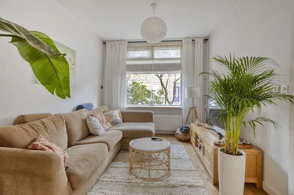 Living Room - Characterful Semi-detached House with Garden in Tilburg
