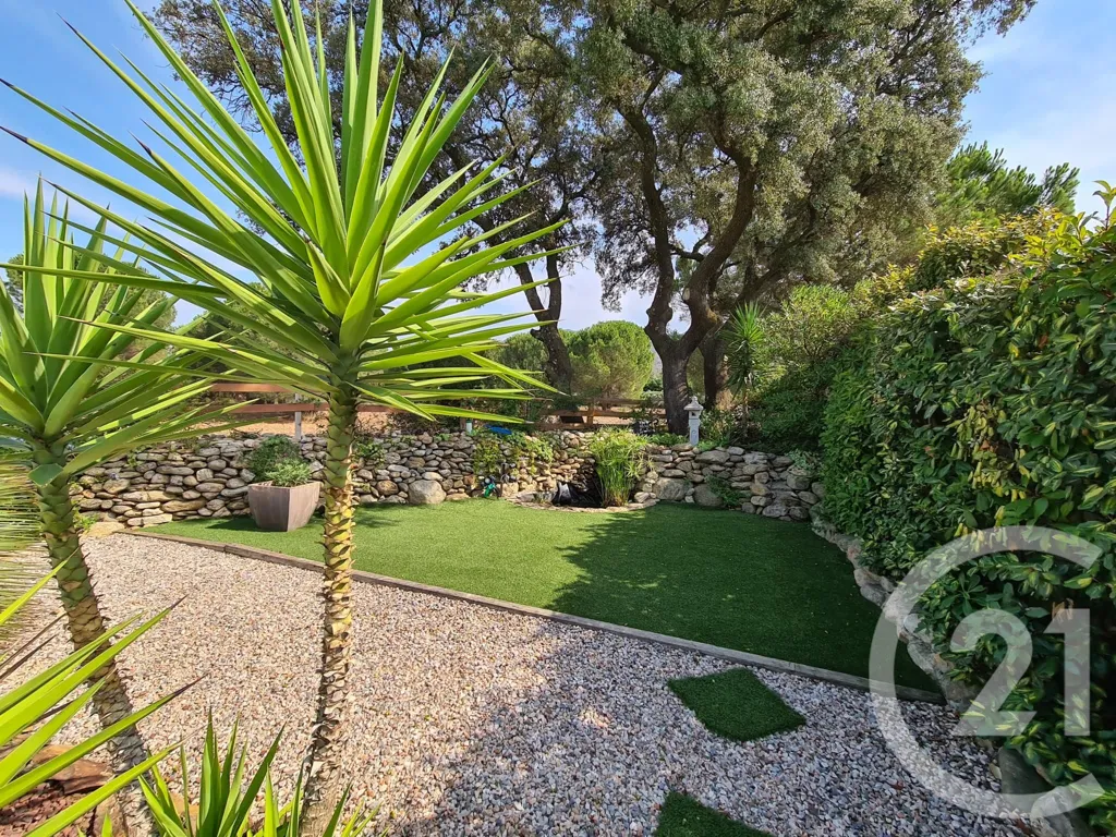Aed - 4-Bedroom House with Pool in Pyrénées-Orientales