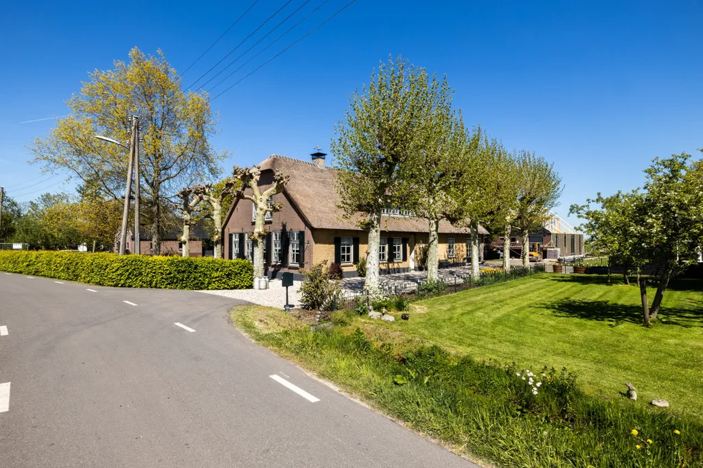 Välivaade - Nostalgic Farmhouse with Polder Views in Vlist