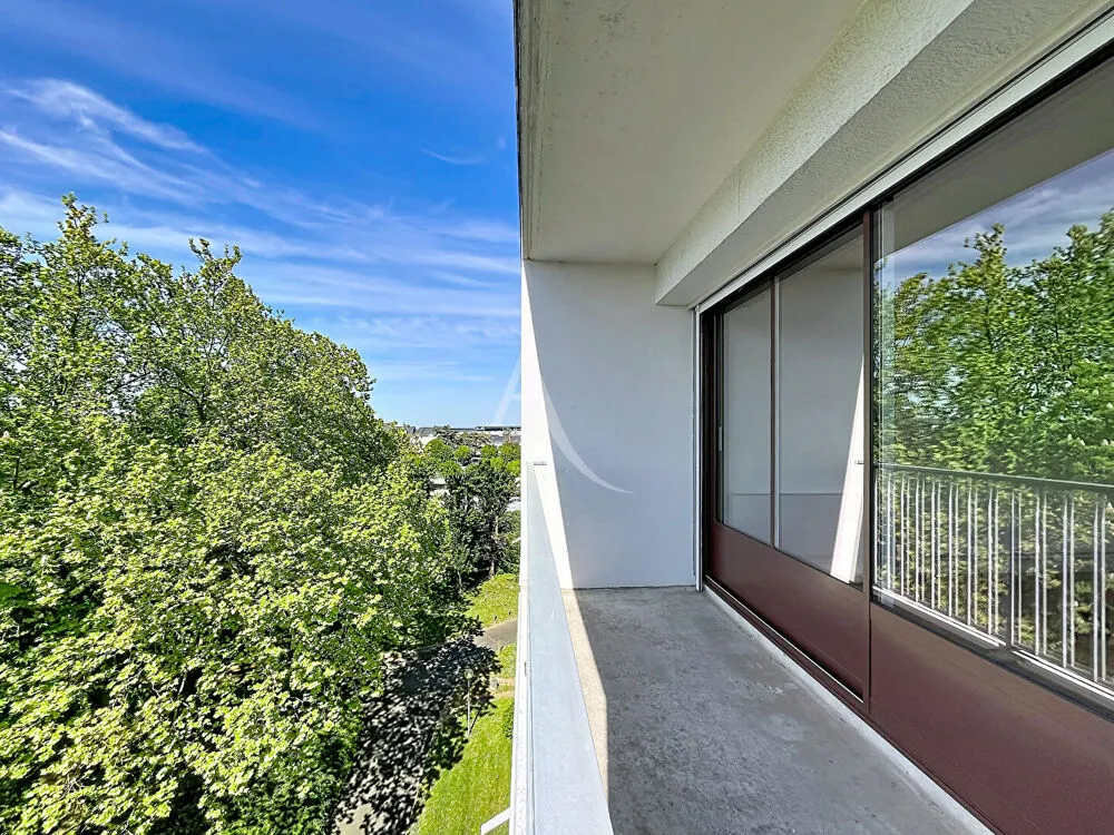 Balcon - Appartement avec Terrasse et Vue Parc à Angers