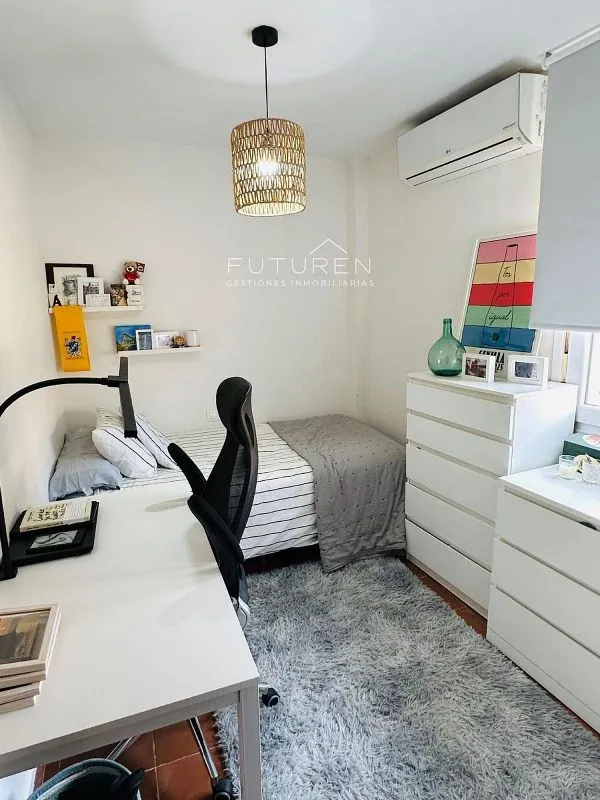 Chambres - Semi-detached House with Air Conditioning in La Línea de la Concepción