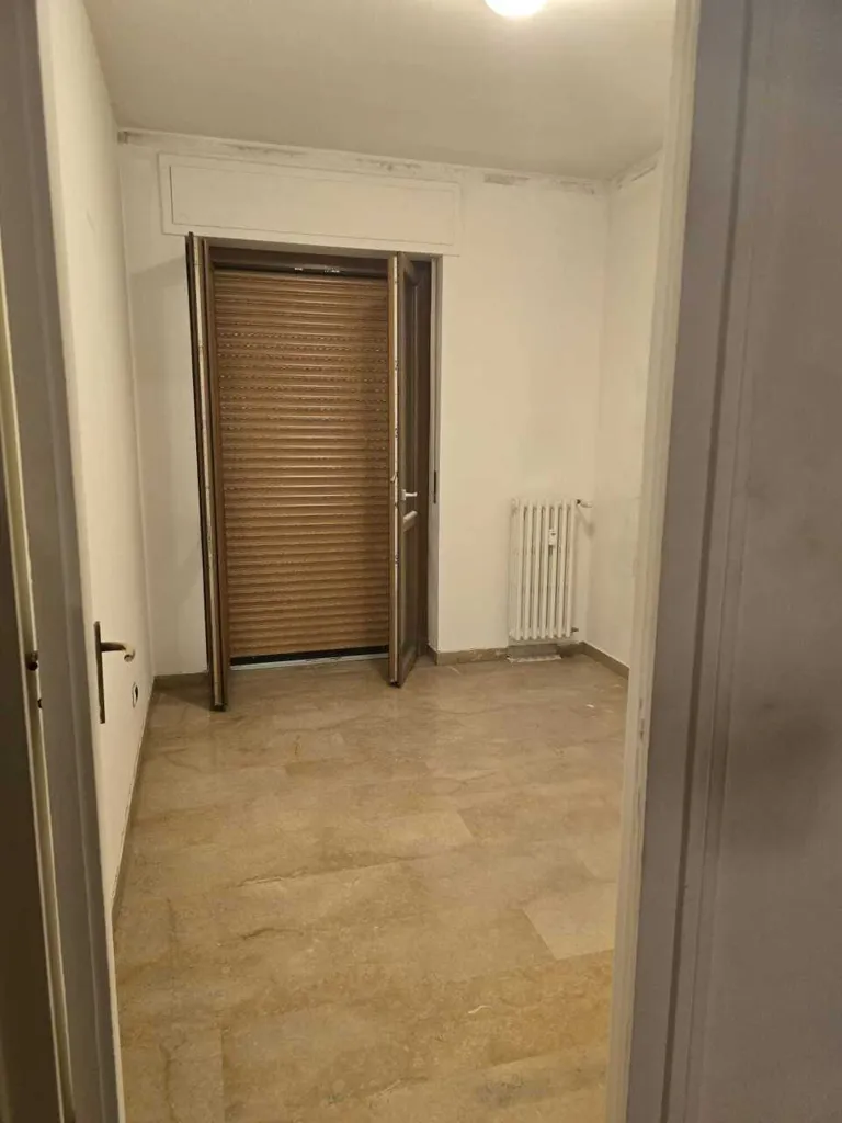 Ingresso - Spacious 3-Bedroom Apartment in Erba
