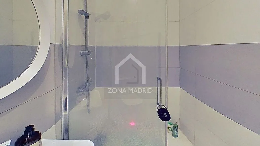 Salles de bain - Apartment with Balconies to Plaza de Chueca, Madrid