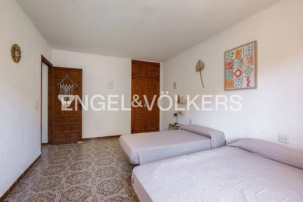 Bedrooms - Chalet with Sea View in La Granadella
