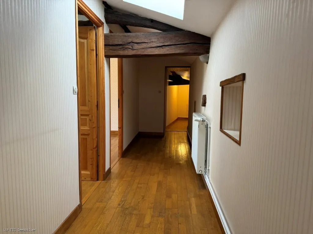 hallway_entrance