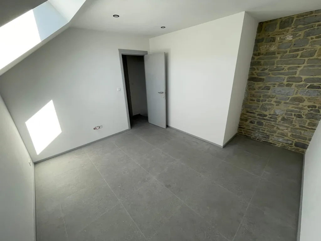 Toad - 1-Bedroom Apartment with Terrace in Floreffe